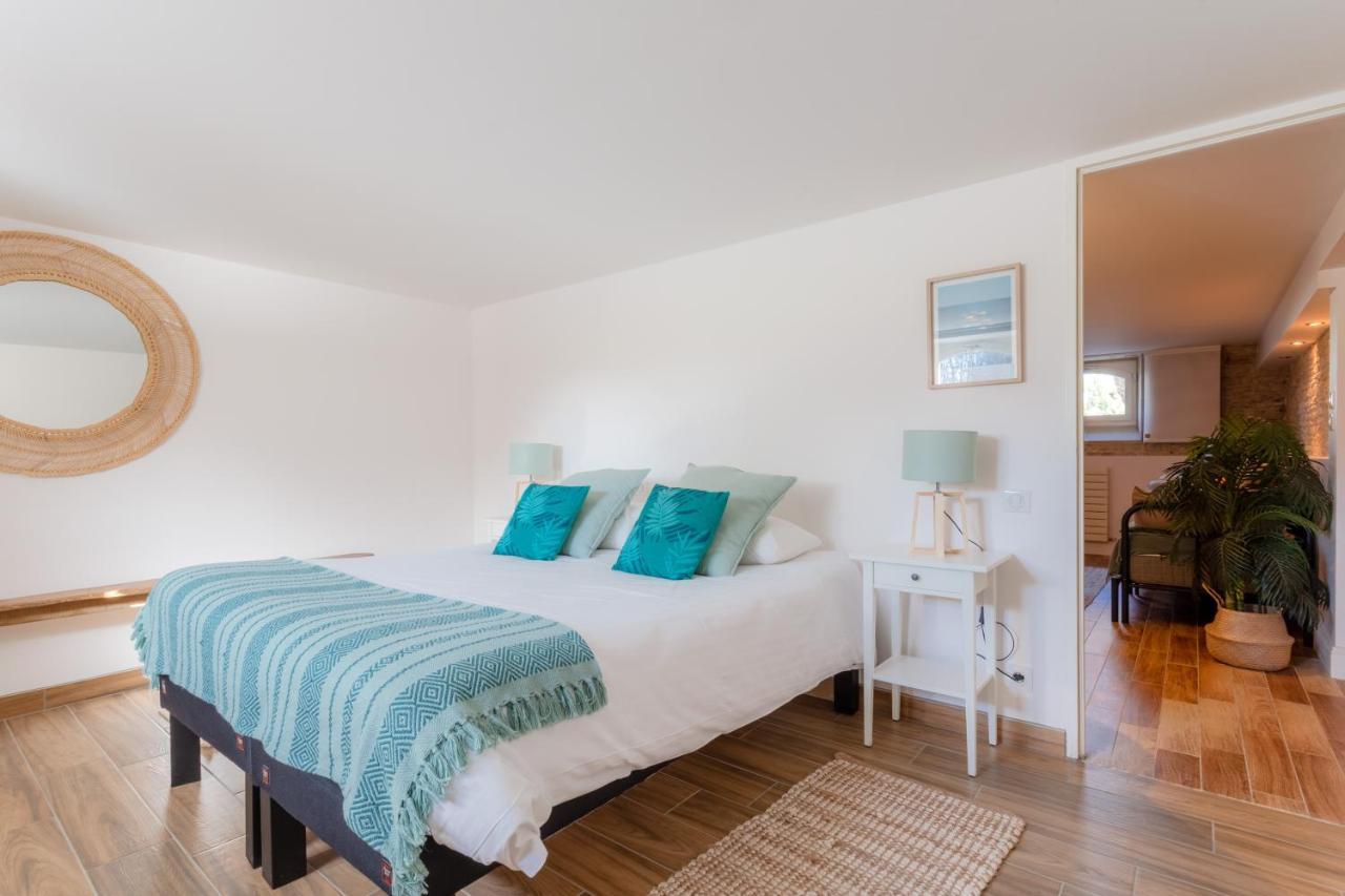 SUITE Souplex Château Côte de Nacre Ver-sur-Mer Exterior foto